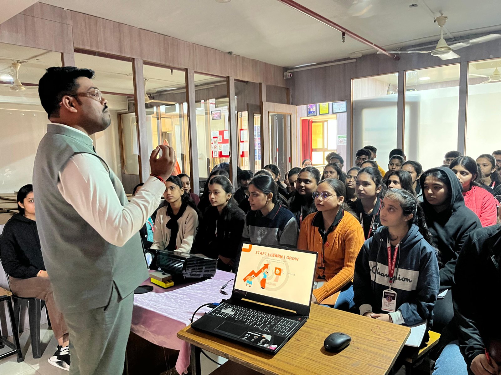 Special Guidance & Career Orientation Our respected Director – Mr. Mahendra Shewale Sir